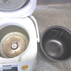 マイコン炊飯ジャー 3合炊き 象印 ZOJIRUSHI NS-UB05の画像