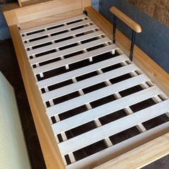 あげます！　シングルベッド　木枠　畳のベッド　簡単組み立て式　の画像