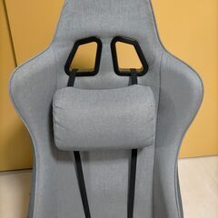 ゲーミングチェア（座椅子）の画像