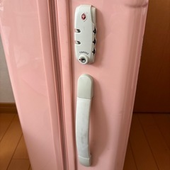 キャリーケースの画像
