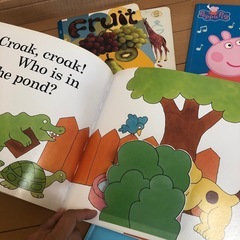 絵本　英語の本もありますの画像