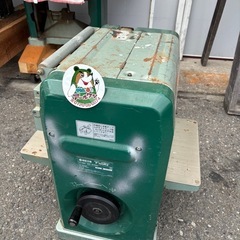 🌲【電動工具】入荷！日立工機 312mm 小型自動カンナ盤 P100R2 100V【電動工具地域最大の売り場面積！高価買取アールワン田川】の画像