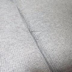 二人掛けソファ　布製　ワンちゃんも使用品　の画像