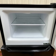 #9 コンパクトタイプ!! 激安2ドア!! Hisense 2022年 120L HR-B12J1B 冷凍冷蔵庫の画像