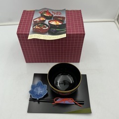 【未使用】 漆風 お椀セット お盆 箸 箸置き付きの画像