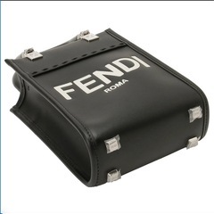 FENDIショルダーバッグの画像