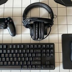 自作ゲーミングPC＋モニター（2台）＋周辺機器フルセット！の画像
