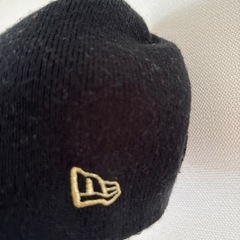 NEWERA🧢ニット帽子の画像