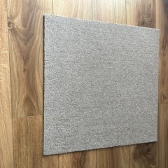 決まりました【無料】タイルカーペット 2色30枚 の画像