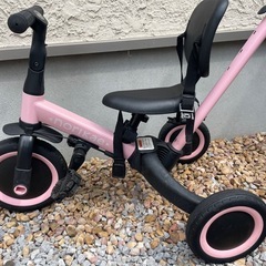 変身バイク　ストライダー　三輪車の画像