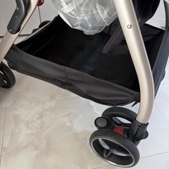 アップリカ　ベビーカー　A型　オプティアの画像