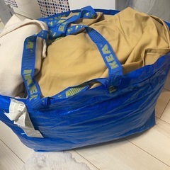 大量！レディース服の画像