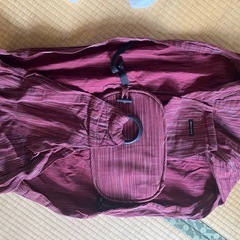 抱っこ紐　横抱きの画像