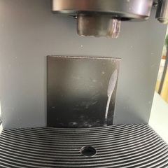 中古　PHILIPS NESPRESO HD5708 ブラック系の画像