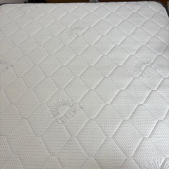 GOKUMIN セミダブル　マットレスの画像