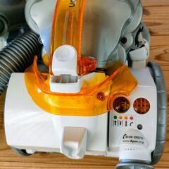 dyson掃除機DC12・今月末までのお取引ですの画像
