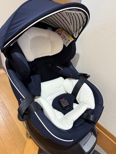 combi ホワイトレーベル クルムーヴスマート ISOFIX エッグクッション