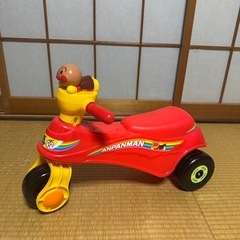 【美品】アンパンマンわんぱくライダー　三輪車の画像