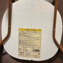 子供用椅子の画像