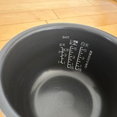 炊飯器　象印 NP-VP10E1の画像