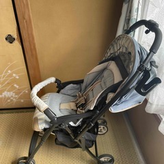 Combi　古いベビーカーの画像