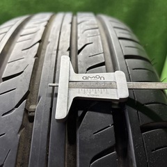 215/70R16 100H 1本　22年製　ダンロップ　グラントレック　PT3 溝7ミリ　引き取り可能　S50822F666の画像