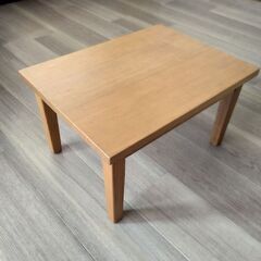 無印良品 タモ材 コンパクトローテーブルの画像