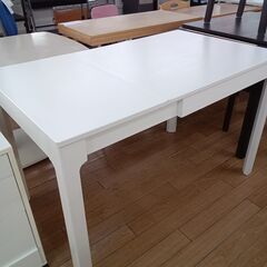 ★リユースのサカイつくば店★TK6608 IKEA 伸長式テーブル ホワイト H75×D70×W80～120 クリーニング済みの画像