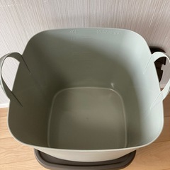 ｛取引進行中］スタックストー蓋つき収納バケツＬ 2この画像