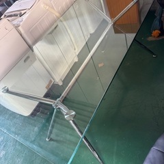 ガラステーブル　テーブル　ダイニングテーブルの画像