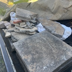 ブロックと敷石　の画像