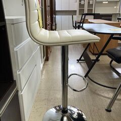 J5692　【リユースのサカイ柏店】　カウンターチェア　クリーニング済みの画像