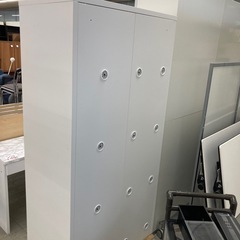 ⭐︎未使用品⭐︎12人用ロッカー　幅90cm  奥行き51.5cm  高さ179.5cmの画像