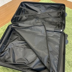 【リユース☆エコちょっぷ】ダイヤルロック可能　キャリーケースの画像