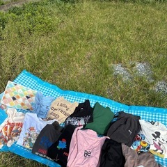フリーマーケットをしています