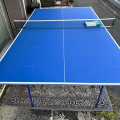 卓球台 内折セパレート移動式 ネットサポート金具付き 近くでしたら運びます。の画像