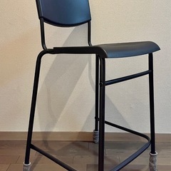 IKEA カウンターチェアーの画像