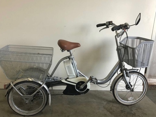 h-121(S)★岐阜発　△BRIDGESTONE/Assista/ブリヂストン/電動アシスト三輪自転車/バッテリー12.8Ah/走行確認/防犯有り/現状品　R6.8/6★2.5