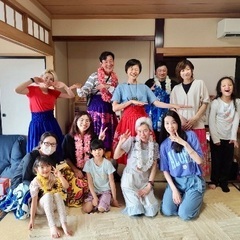 山梨県南アルプス市親子で楽しむフラダンスの画像
