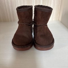 16センチ　光る　ムートンブーツの画像