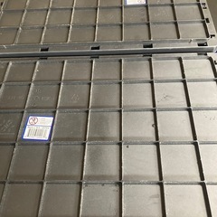 折りたたみコンテナ２個の画像