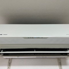 Panasonic エアコン（20畳用）の画像