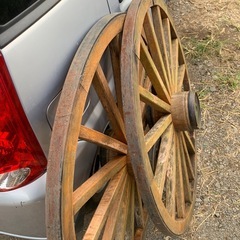 大八車の車輪の画像