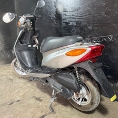 ★支払総額5.2万円★関東圏内即日配送可能！ 全車走行テスト済みです！ ヤマハ ジョグ シルバー SA36J 人気のジョグ！  4ストインジェクション！ 集中キー！ バッテリー新品！ ちょっとした足に♪の画像