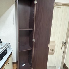 引き取り専用　鏡付き本棚　 の画像