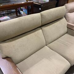 可動式ヘッドレスト｜2人掛ソファの画像