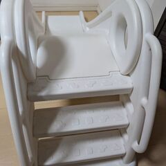 子供用滑り台の画像