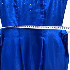  子供ドレス 130cm ブルー 発表会 結婚式 ピアノ演奏会 フォーマル ロング丈 スパンコール 花飾り付き　【糸島市内 送料無料】48302-6の画像