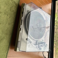 レコードプレーヤーの画像