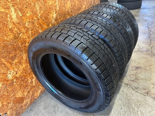 お取引き中、205/60R16?バリ溝‼️日本製スタッドレス4本セット‼️ステップワゴン、ノア、ヴォクシー、プリウスアルファ、HR-V